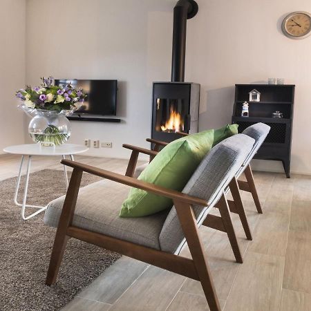 Rustic Holiday Home In Wissenkerke With Garden Экстерьер фото