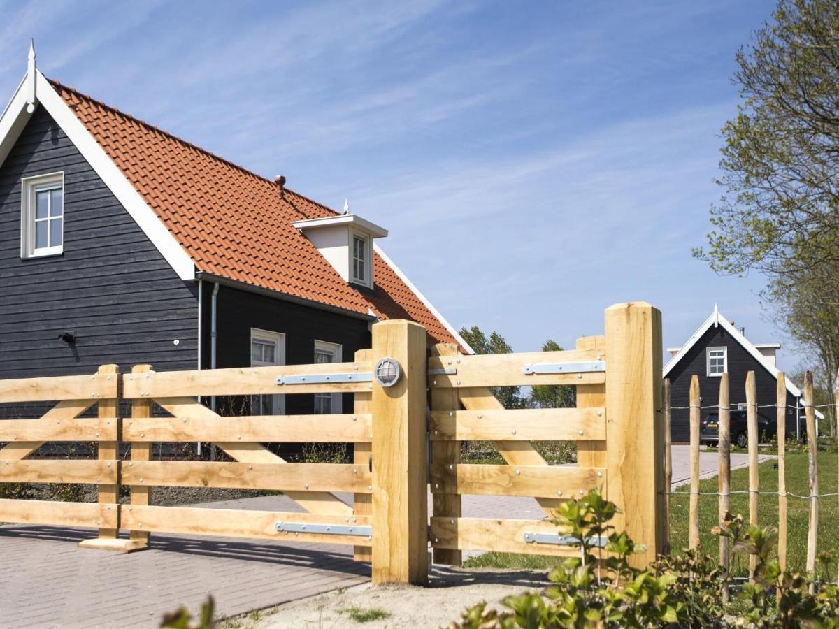 Rustic Holiday Home In Wissenkerke With Garden Экстерьер фото